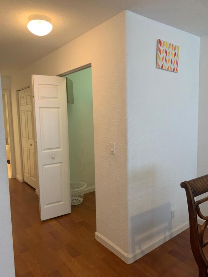 Bedroom Suite In Lauderdale Lakes Townhome Fort Lauderdale Eksteriør billede