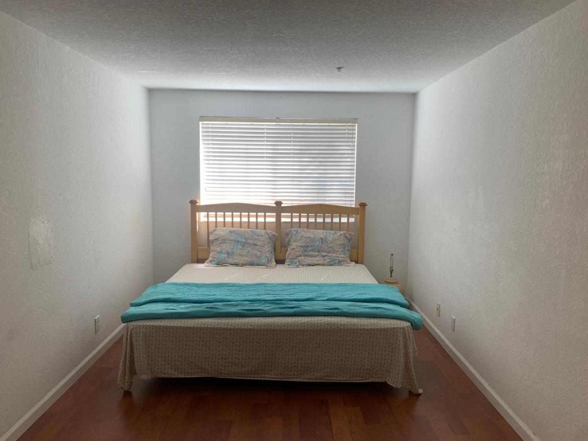 Bedroom Suite In Lauderdale Lakes Townhome Fort Lauderdale Eksteriør billede