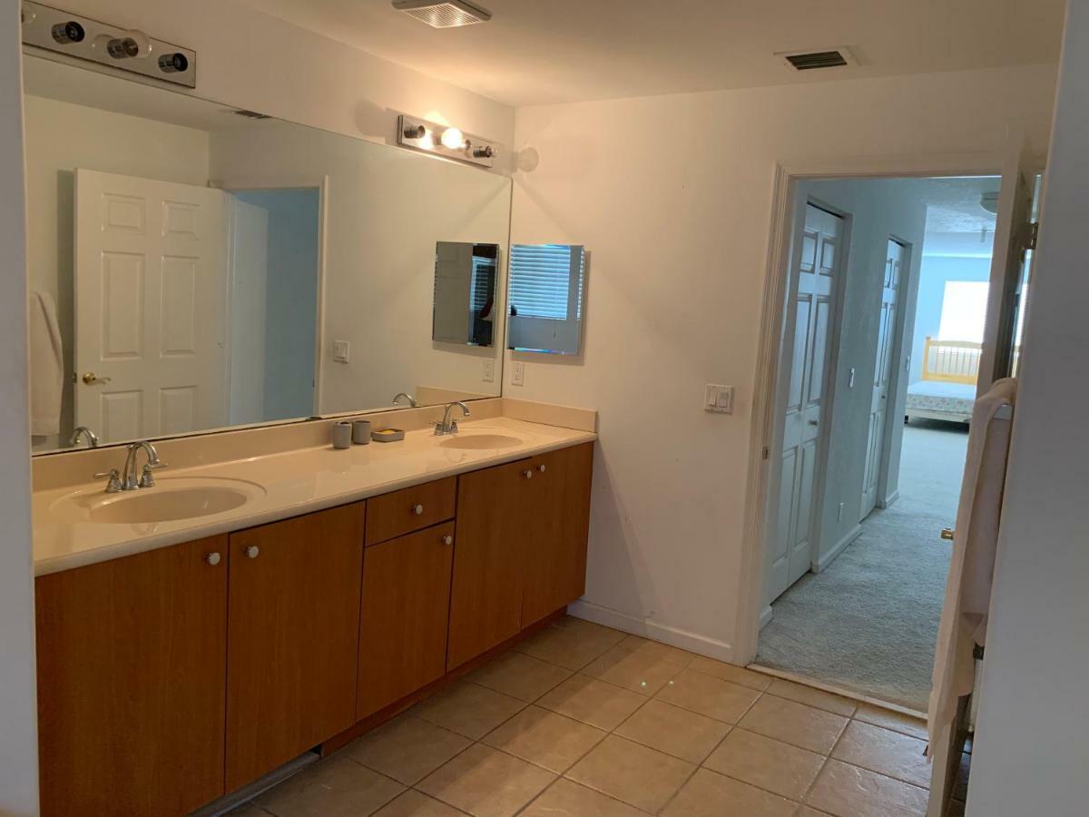 Bedroom Suite In Lauderdale Lakes Townhome Fort Lauderdale Eksteriør billede